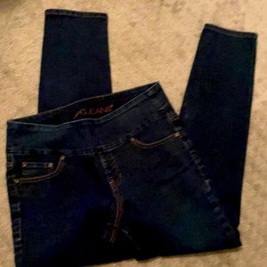 JagJeans High Rise Skinny, size 10